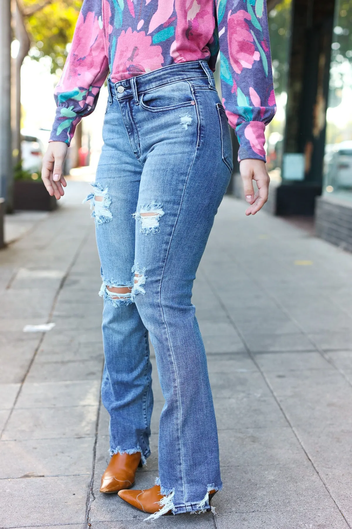 Judy Blue Medium Wash Mid Rise Distressed Straight Leg Jeans sold by Charming Charlie product image thumbnail 4