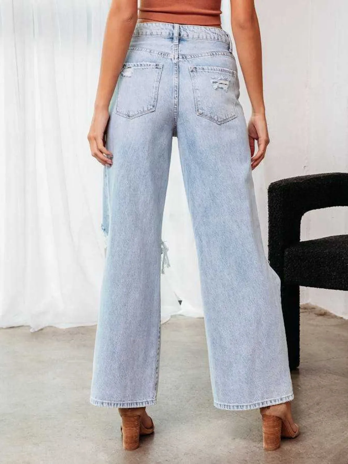 Distressed Wide Leg Jeans with Pockets sold by Charming Charlie product image thumbnail 2