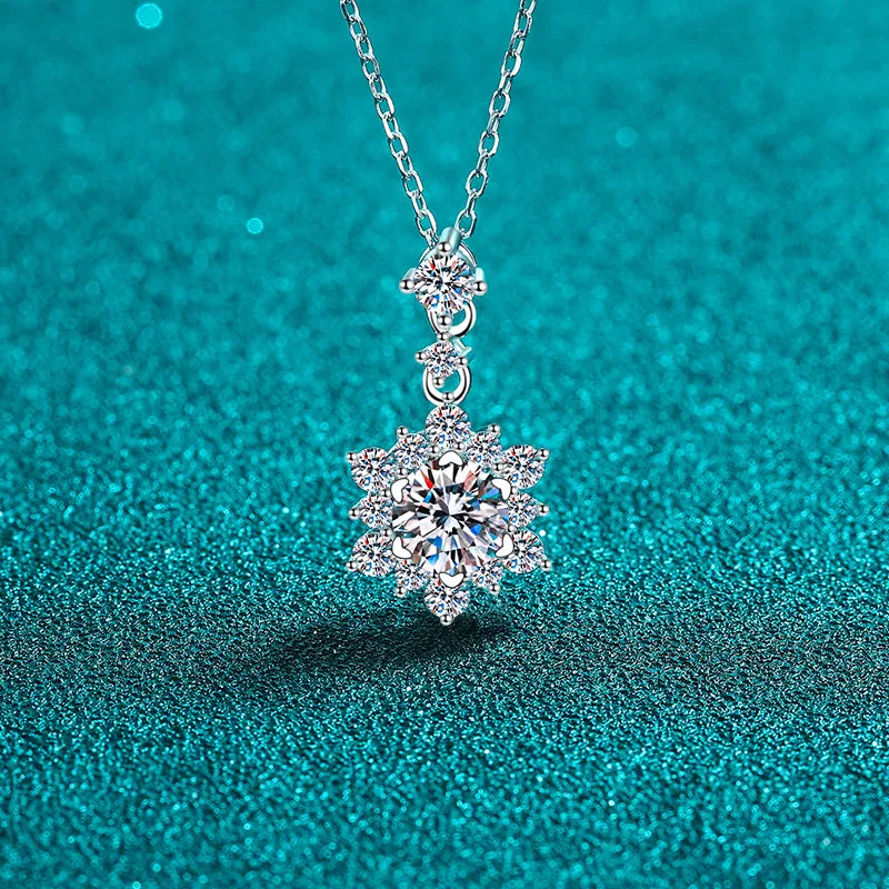 1 Carat Moissanite Zircon 925 Sterling Silver Necklace sold by Charming Charlie product image thumbnail 4