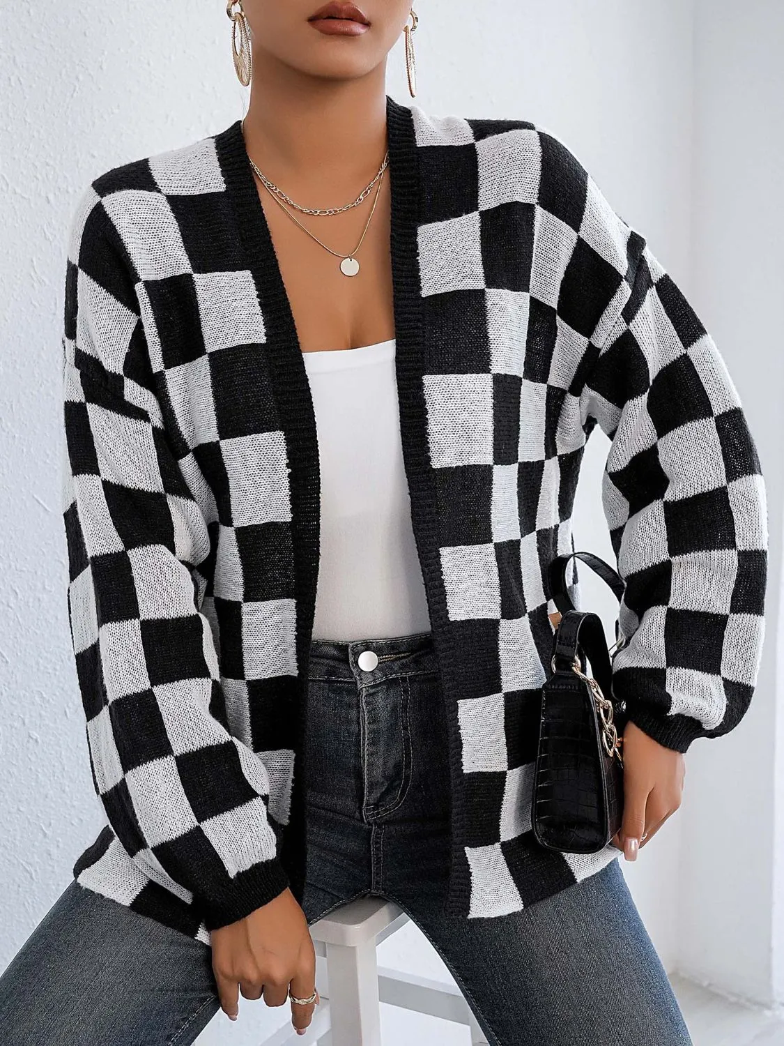 Checkered Open Front Long Sleeve Cardigan sold by Charming Charlie product image thumbnail 4