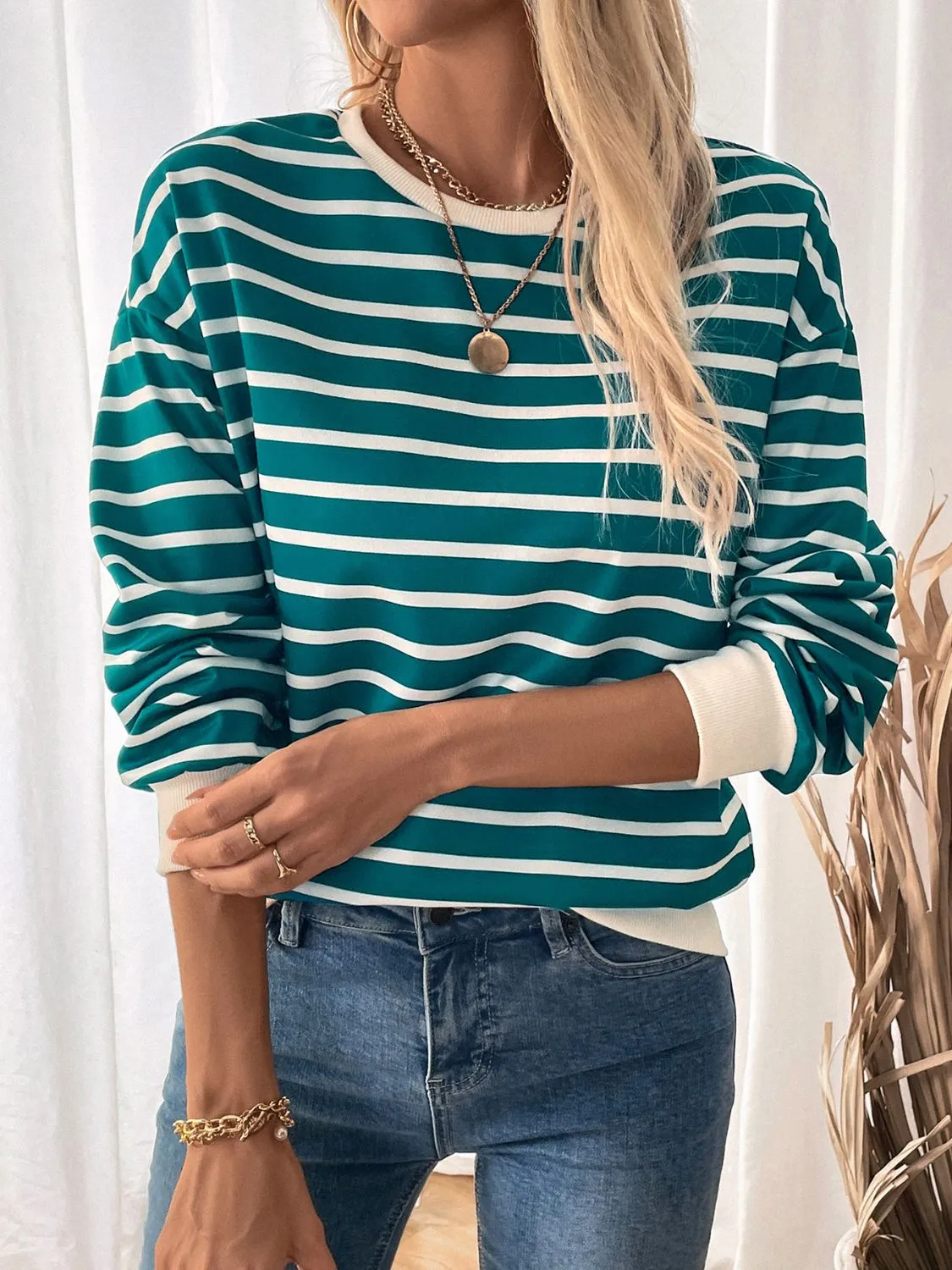 Perfee Striped Contrast Round Neck Long Sleeve Sweatshirt sold by Charming Charlie product image thumbnail 5