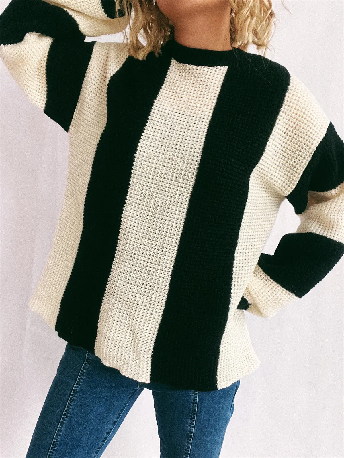 Color Block Round Neck Long Sleeve Sweater sold by Charming Charlie product image thumbnail 3