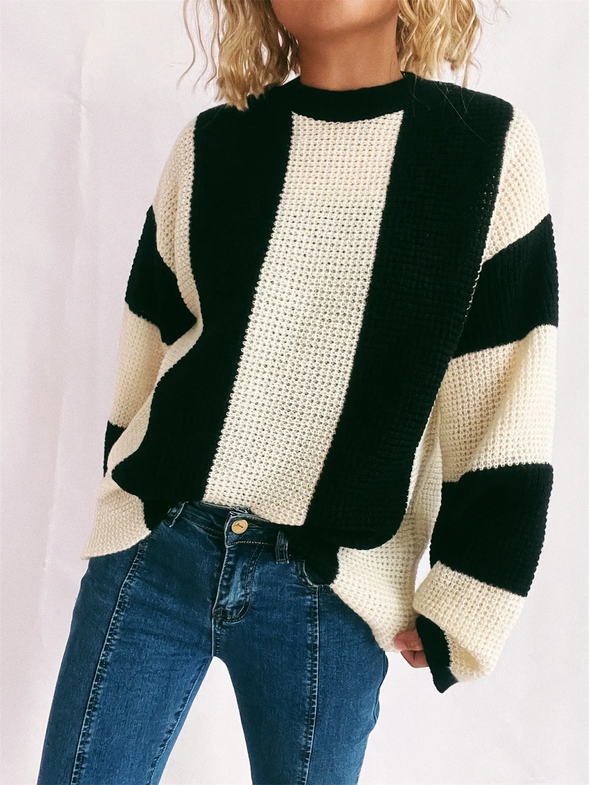 Color Block Round Neck Long Sleeve Sweater sold by Charming Charlie product image thumbnail 5
