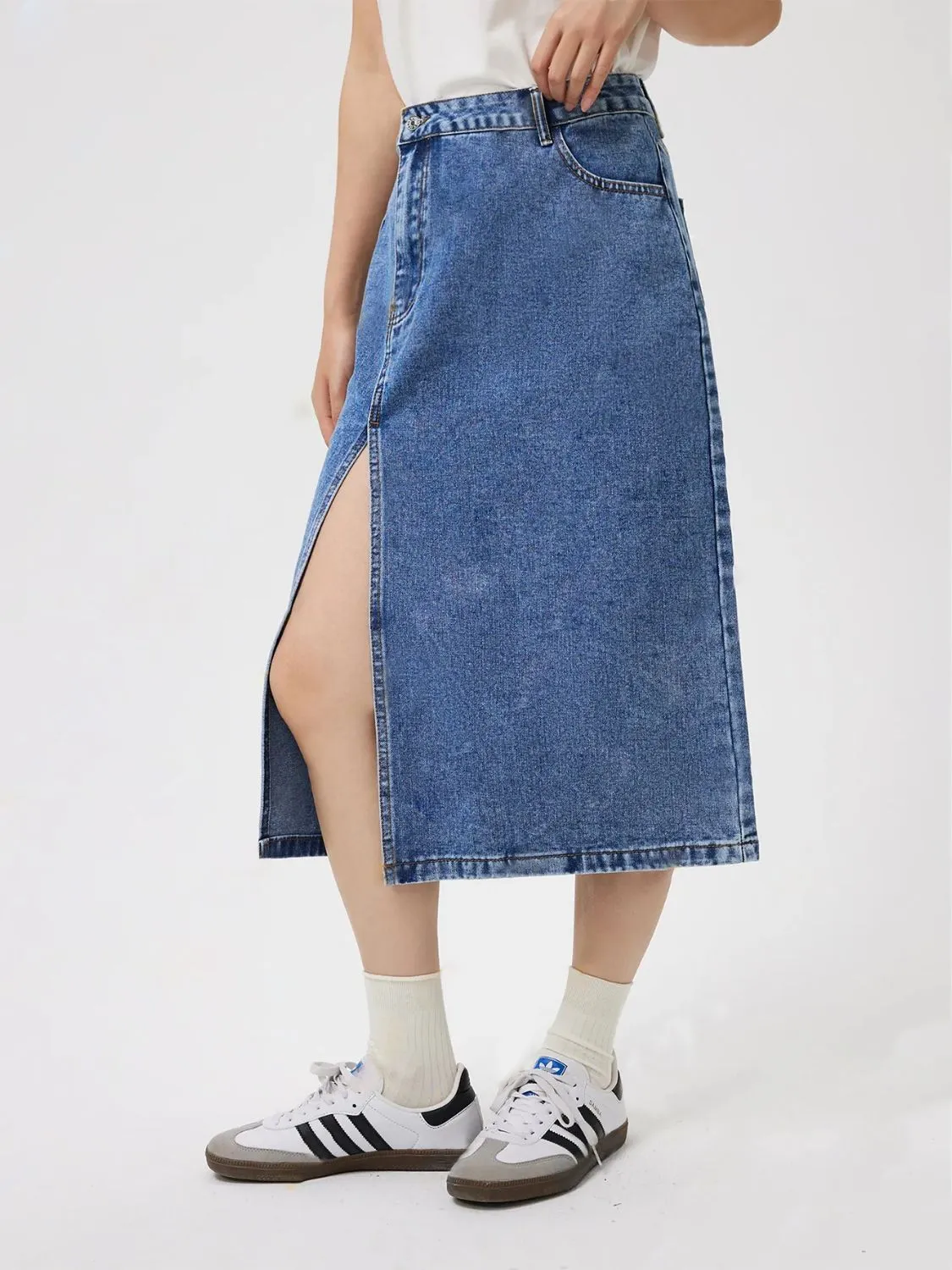 Slit Midi Denim Skirt with Pockets sold by Charming Charlie product image thumbnail 4
