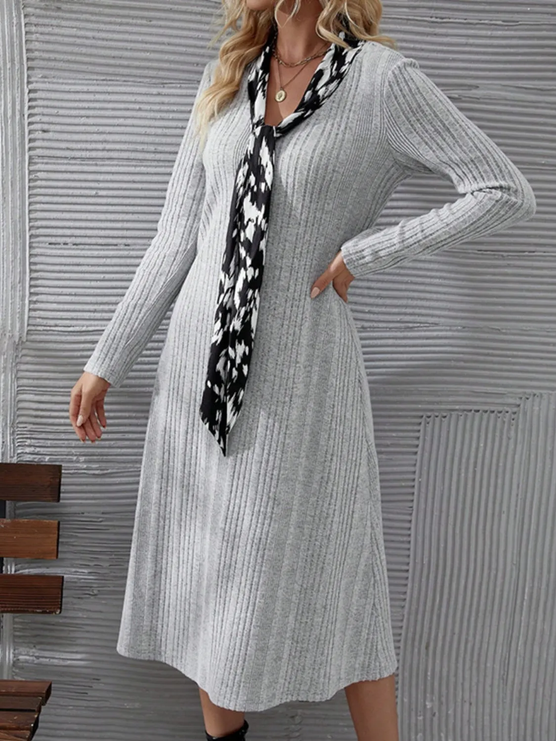 V-Neck Long Sleeve Midi Dress sold by Charming Charlie product image thumbnail 4
