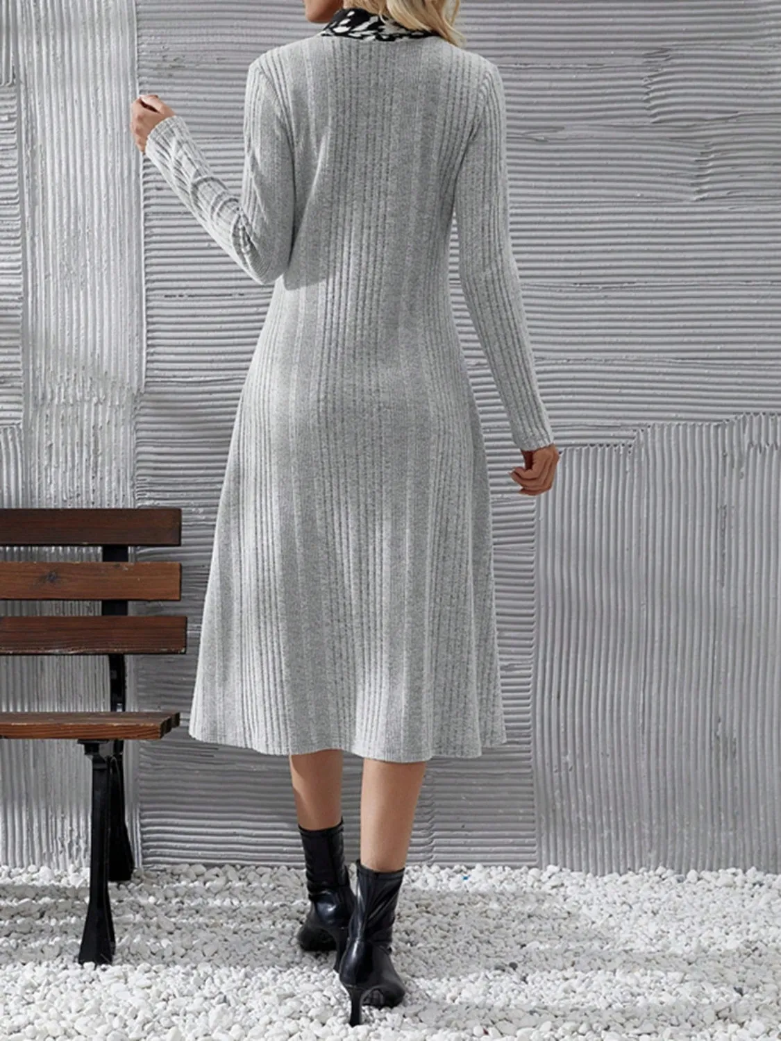 V-Neck Long Sleeve Midi Dress sold by Charming Charlie product image thumbnail 2