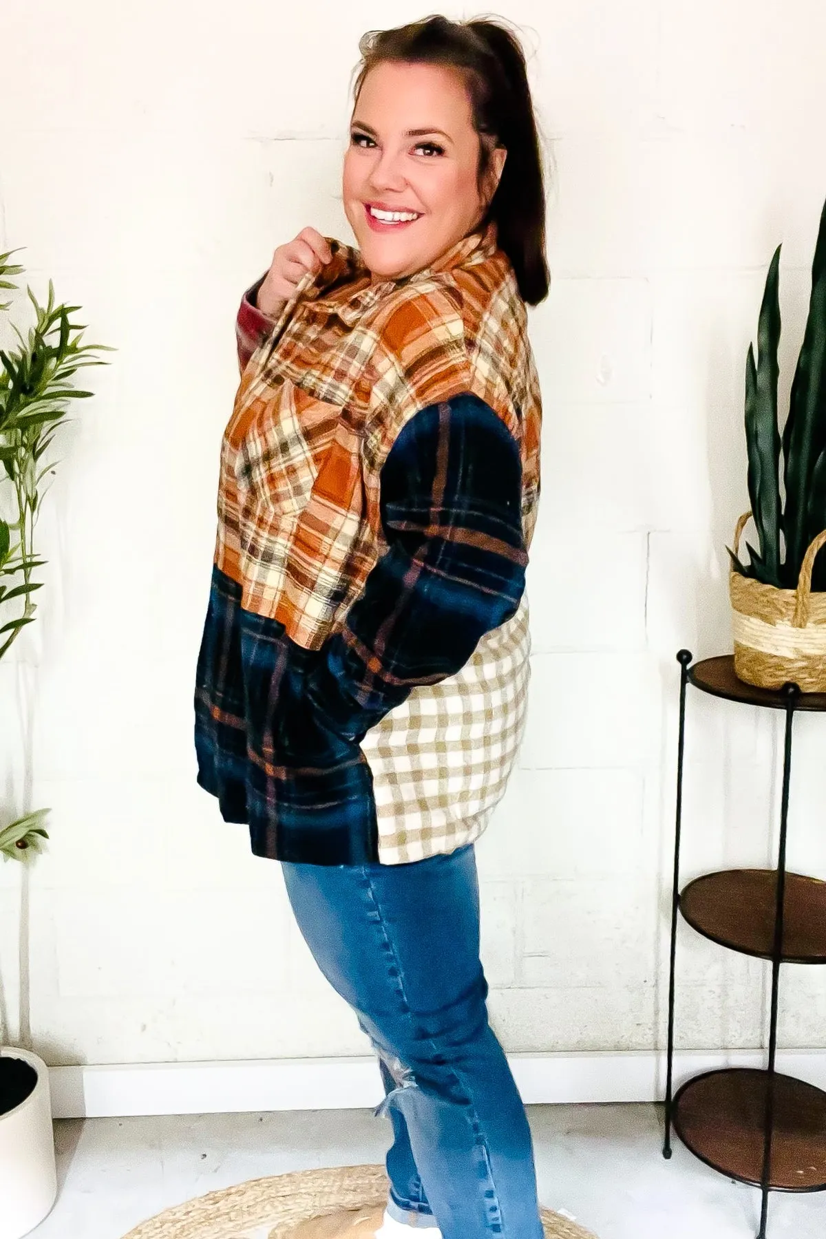 Catch Glances Muticolor Plaid Color Block Snap Button Shacket sold by Charming Charlie product image thumbnail 5