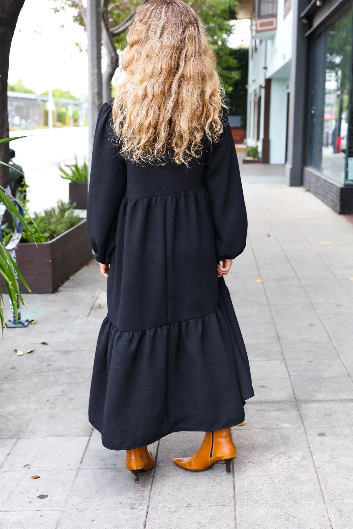 Lock Eyes Black Notched Neck Frill Hem Tiered Maxi Dress sold by Charming Charlie product image thumbnail 5