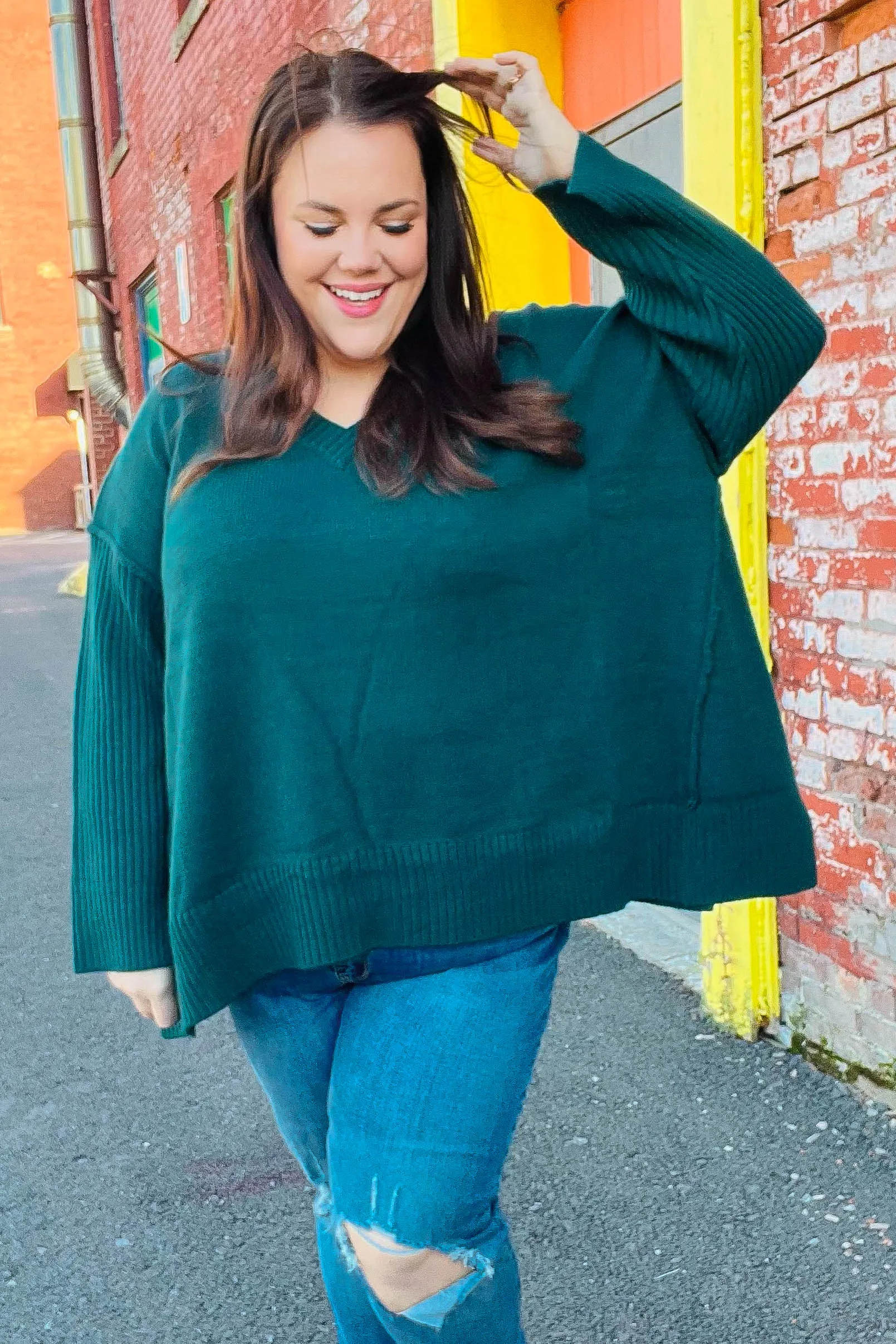 Casual Chic Hunter Green Oversized V Neck Rib Knit Sweater sold by Charming Charlie product image thumbnail 4