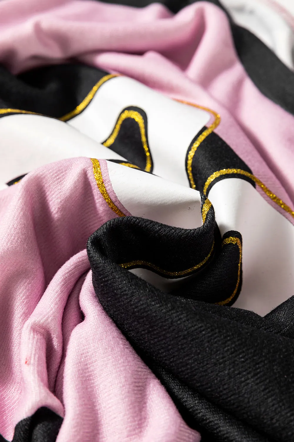 High-Low Color Block Round Neck Long Sleeve T-Shirt sold by Charming Charlie product image thumbnail 5