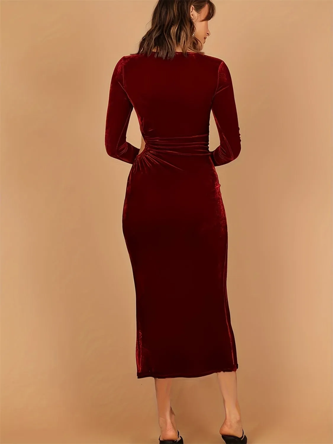Cutout Side Slit Boat Neck Long Sleeve Dress sold by Charming Charlie product image thumbnail 3