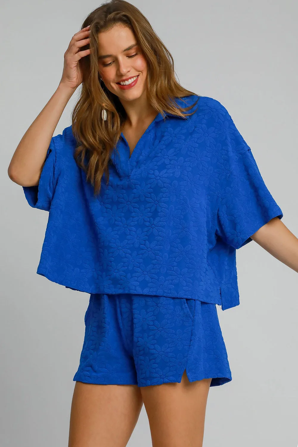 Umgee Floral Johnny Collar Half Sleeve Jacquard Top sold by Charming Charlie product image thumbnail 4