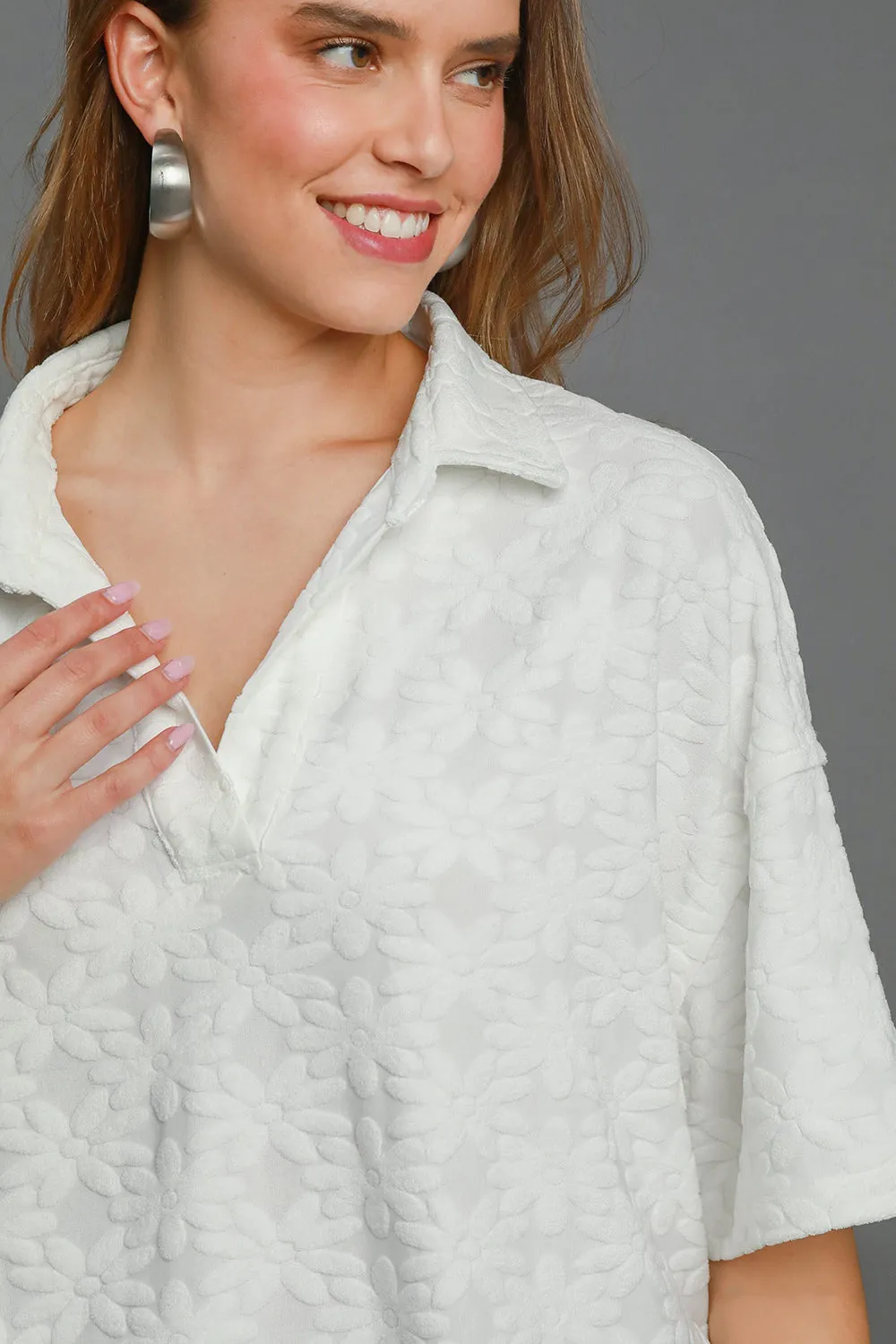 Umgee Floral Johnny Collar Half Sleeve Jacquard Top sold by Charming Charlie product image thumbnail 4