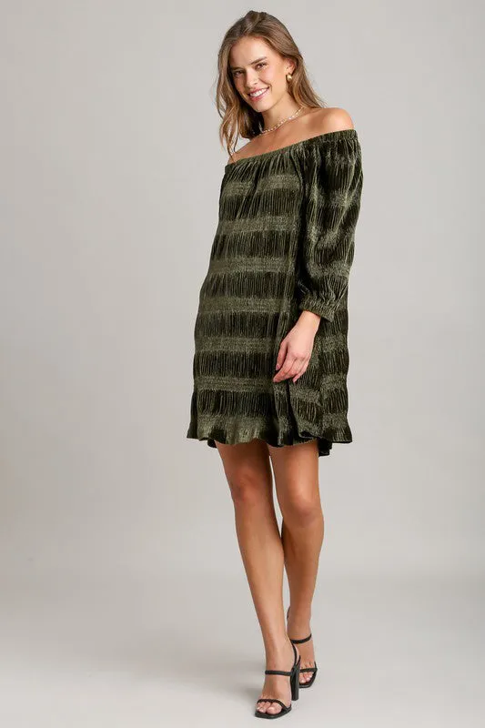 Umgee Off-Shoulder Balloon Sleeve Velvet Mini Dress sold by Charming Charlie product image thumbnail 5