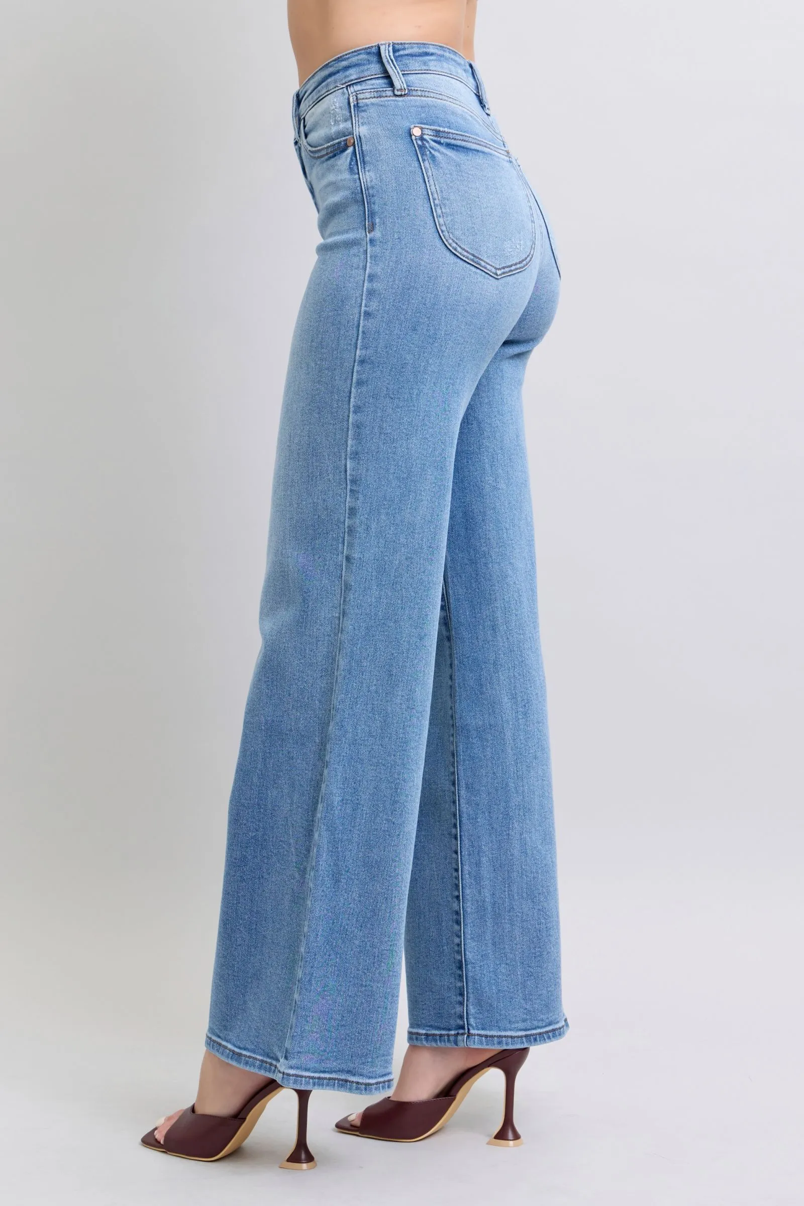 Judy Blue Full Size Wide Leg Jeans with Pockets sold by Charming Charlie product image thumbnail 5