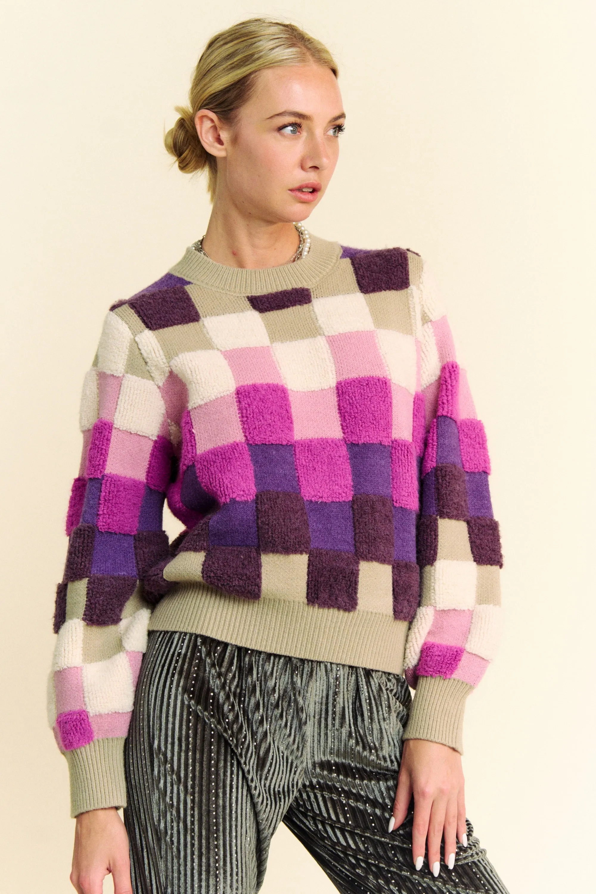 Davi & Dani Checkered Round Neck Long Sleeve Sweater sold by Charming Charlie