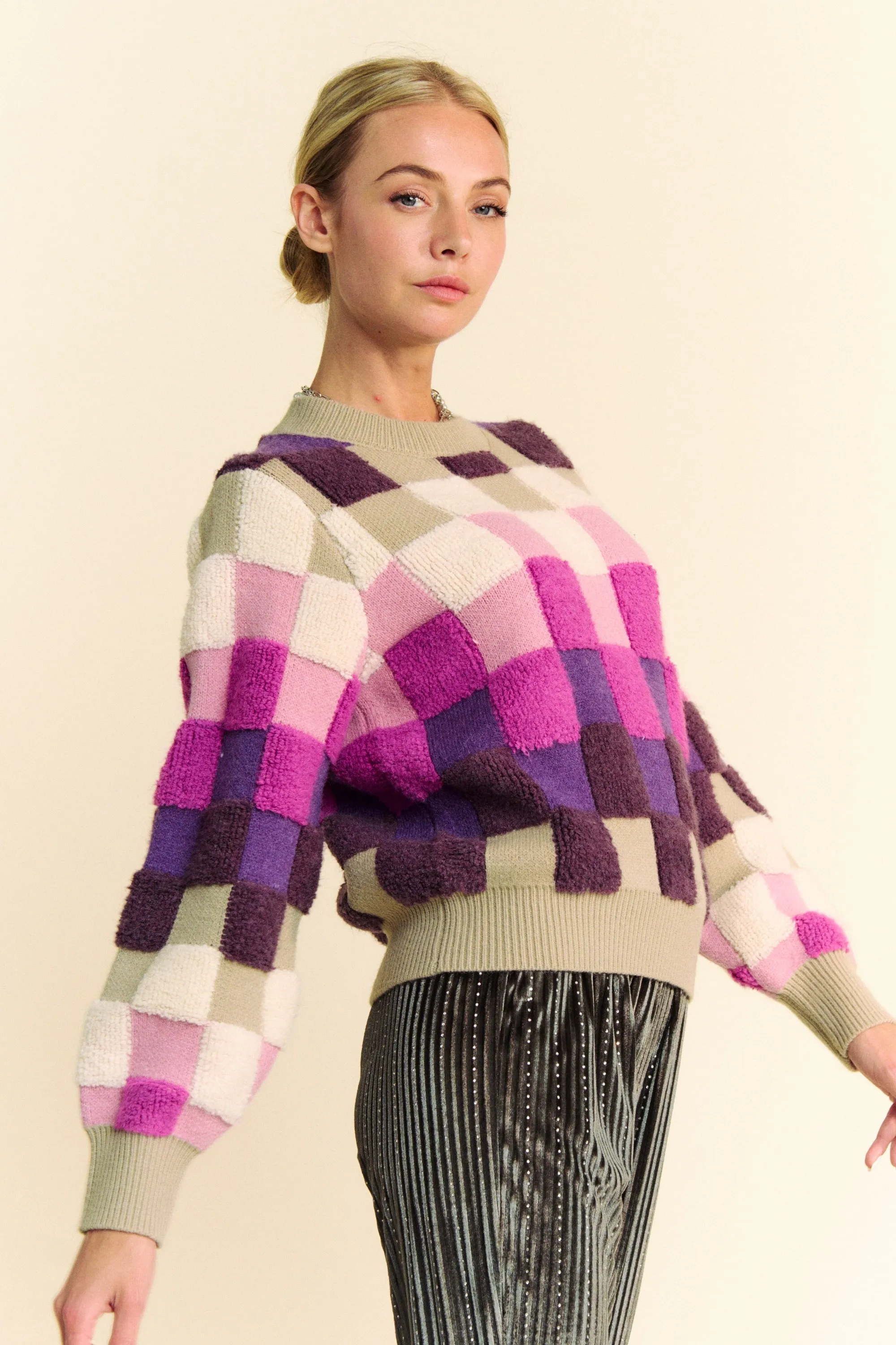 Davi & Dani Checkered Round Neck Long Sleeve Sweater sold by Charming Charlie product image thumbnail 5