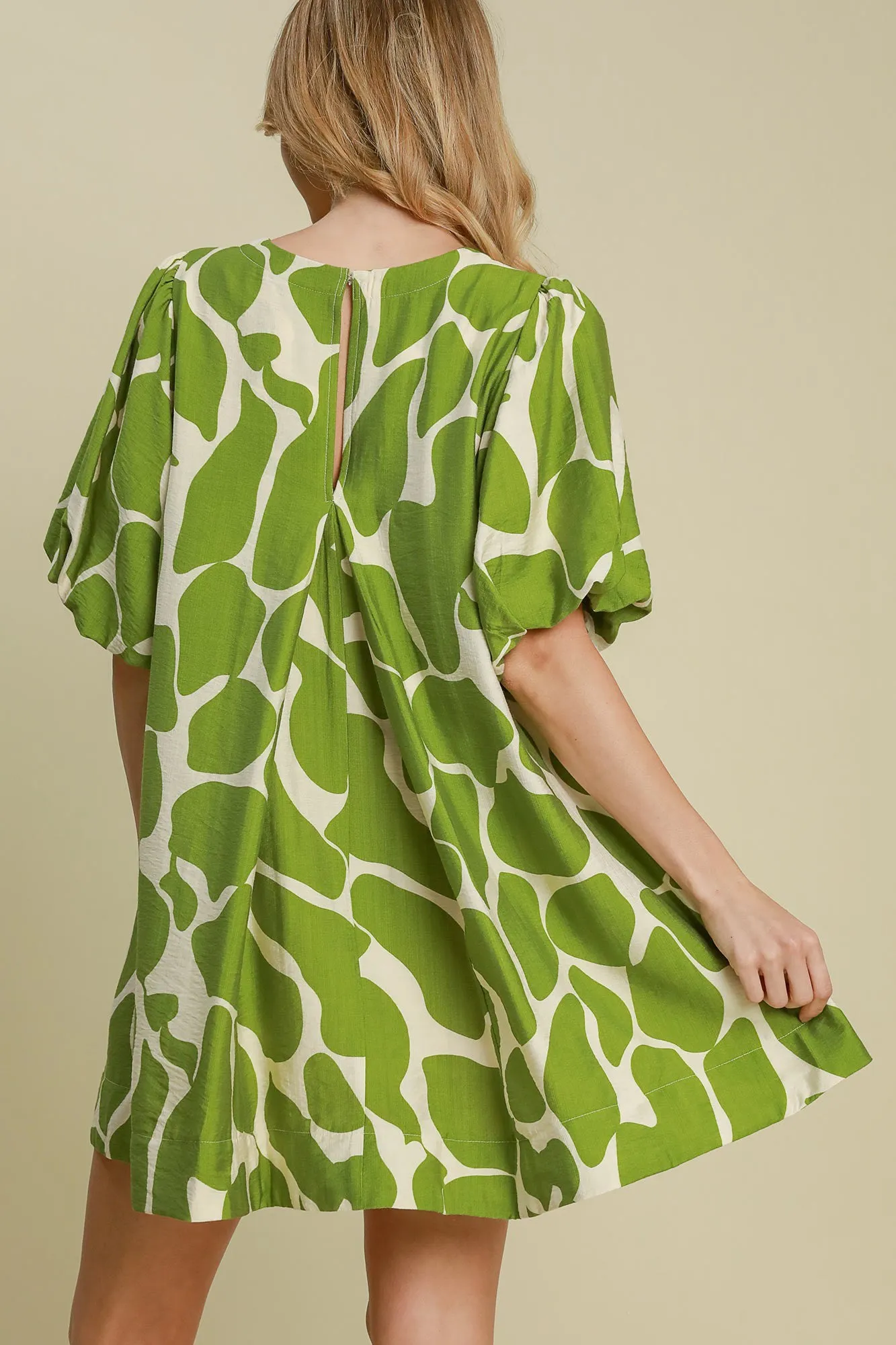 Umgee Two Tone Abstract Print Puff Sleeve Dress sold by Charming Charlie product image thumbnail 2