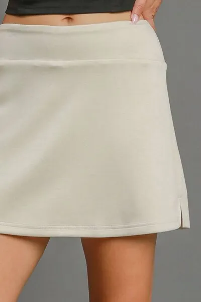 Umgee Full Size Mid-Rise Skort with Pockets Plus Size sold by Charming Charlie product image thumbnail 2