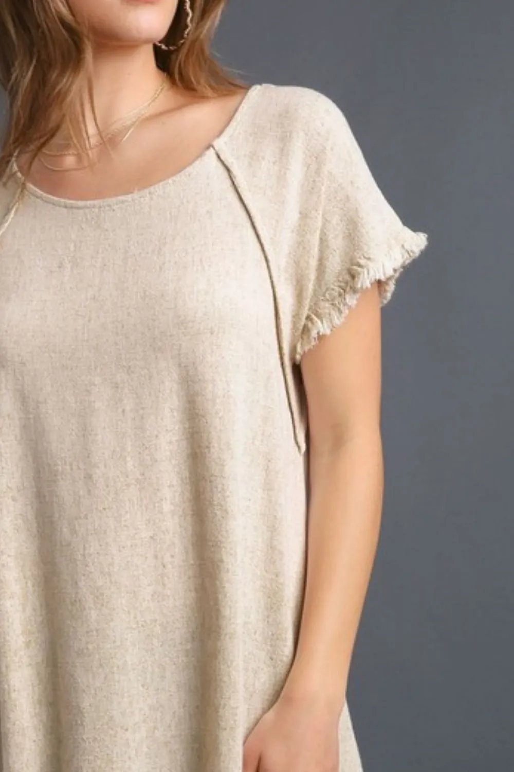 Umgee Full Size Seam Detail Linen Ruffle Fringe Edge Top Plus Size sold by Charming Charlie product image thumbnail 3