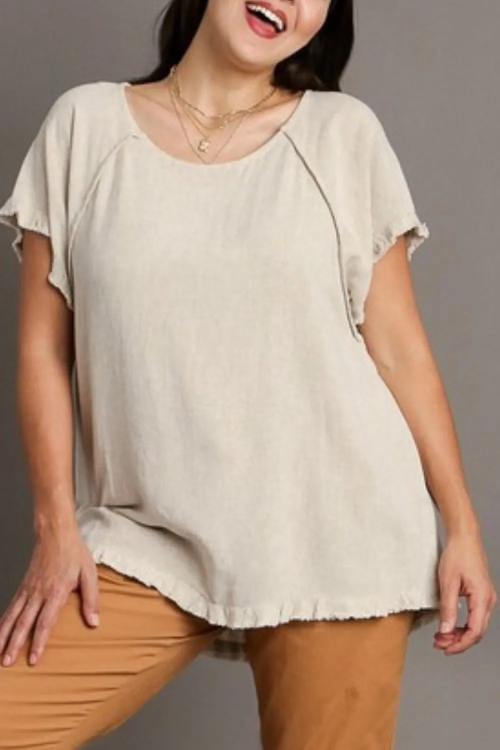 Umgee Full Size Seam Detail Linen Ruffle Fringe Edge Top Plus Size sold by Charming Charlie product image thumbnail 2