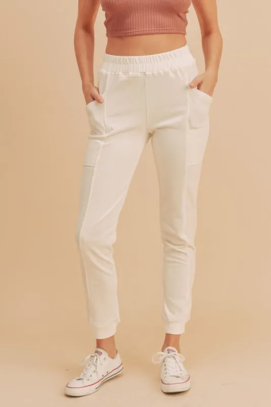 Aemi + Co Elastic Waist Joggers with Pockets sold by Charming Charlie