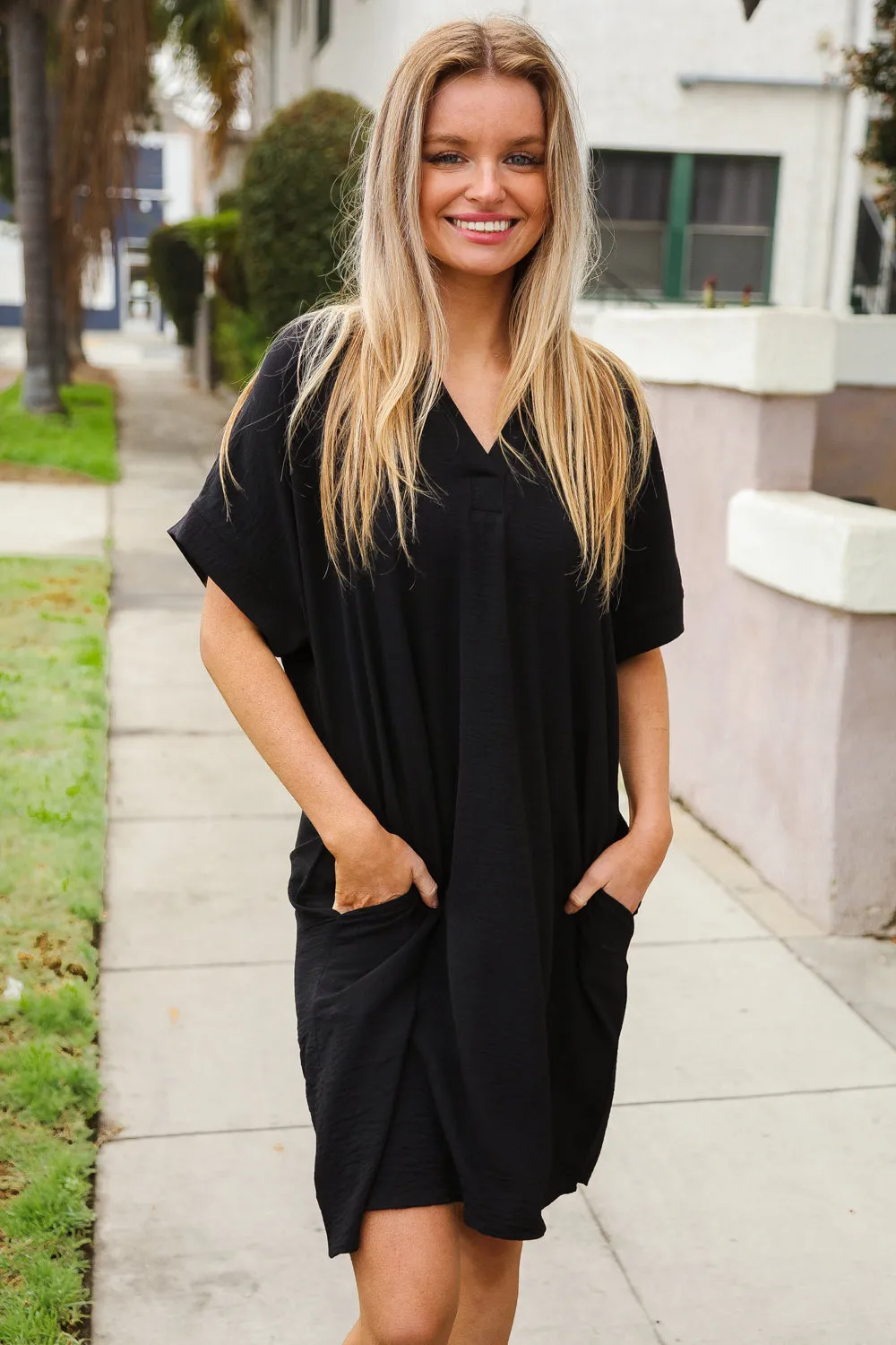 Casual Chic Black Woven Notched V Neck Dolman Sleeve Frock sold by Charming Charlie product image thumbnail 5