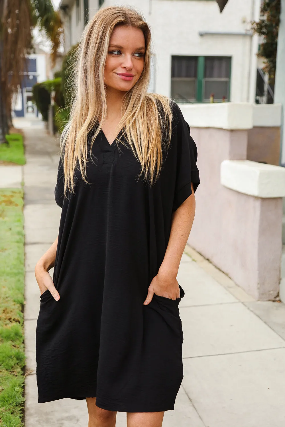 Casual Chic Black Woven Notched V Neck Dolman Sleeve Frock sold by Charming Charlie product image thumbnail 4