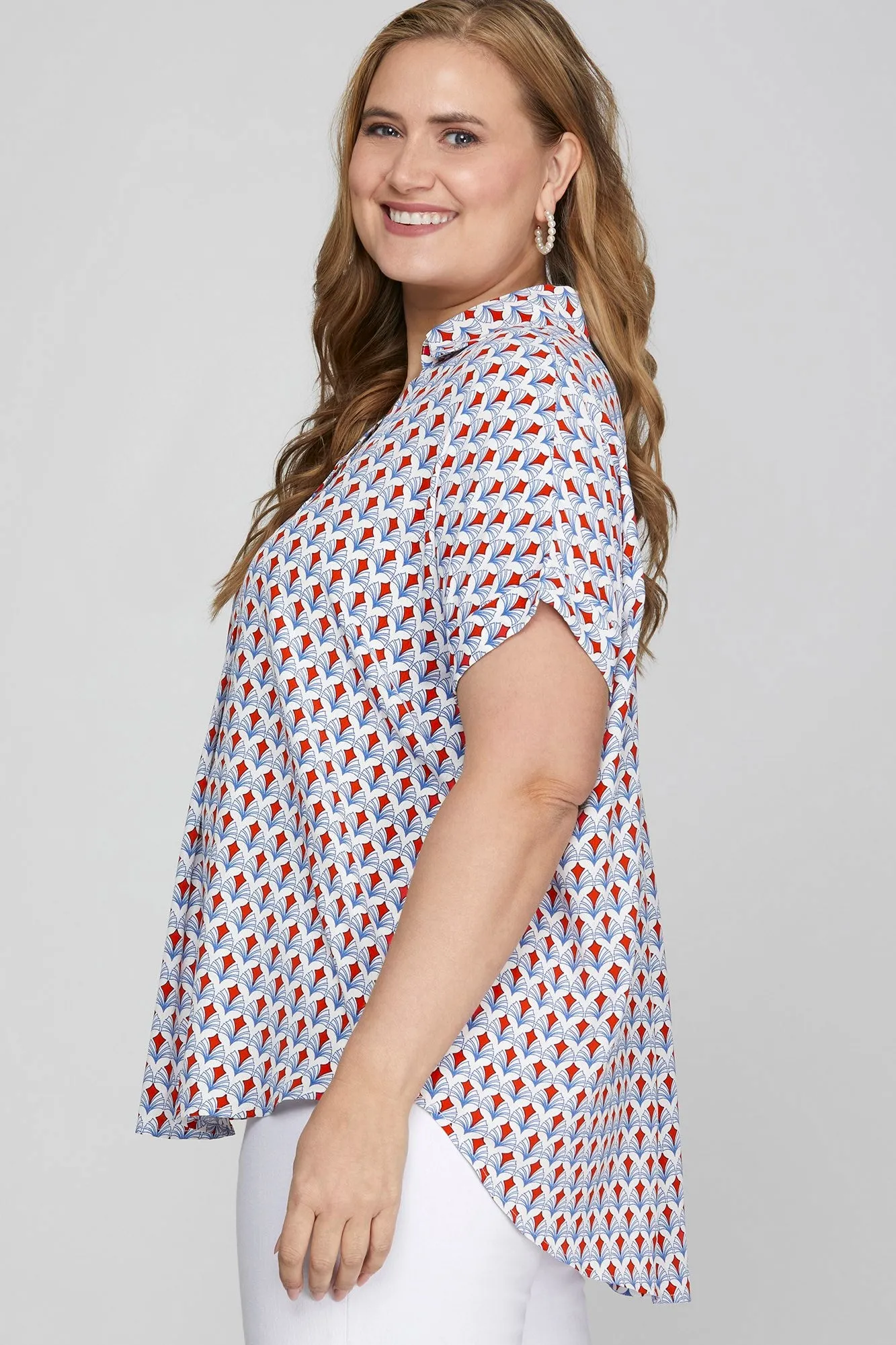 She + Sky Full Size Printed Johnny Collar Short Sleeve Blouse Plus Size sold by Charming Charlie product image thumbnail 3