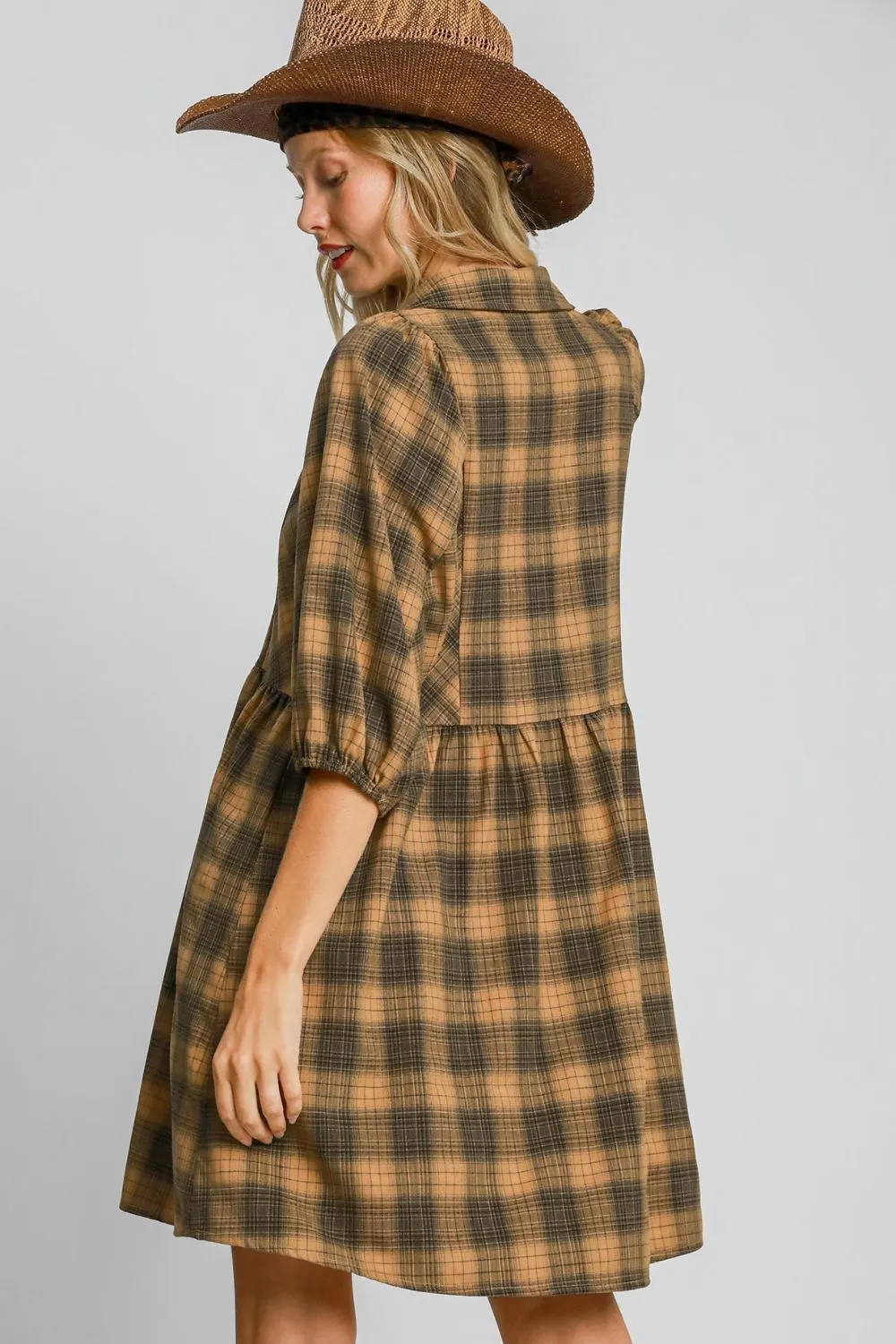 Umgee Full Size Plaid Button Front Collared Neck Mini Shirt Dress Plus Size sold by Charming Charlie product image thumbnail 2