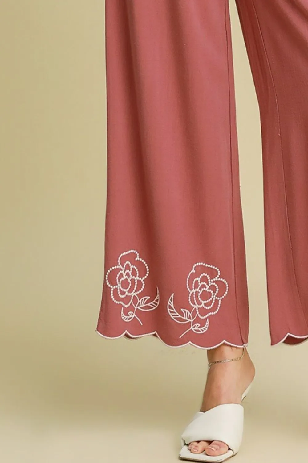 Umgee Full Size Linen Blend Wide Leg Pants with Scalloped Hemline Plus Size sold by Charming Charlie product image thumbnail 3