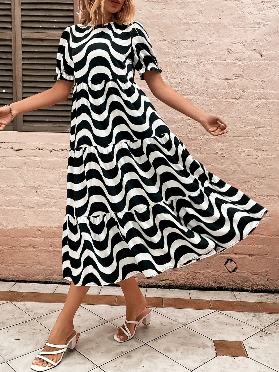 Wavy Striped Round Neck Short Sleeve Dress sold by Charming Charlie product image thumbnail 3