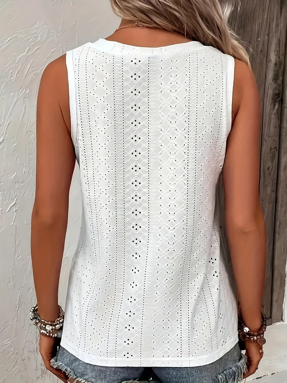 Full Size Eyelet V-Neck Tank Plus Size sold by Charming Charlie product image thumbnail 3