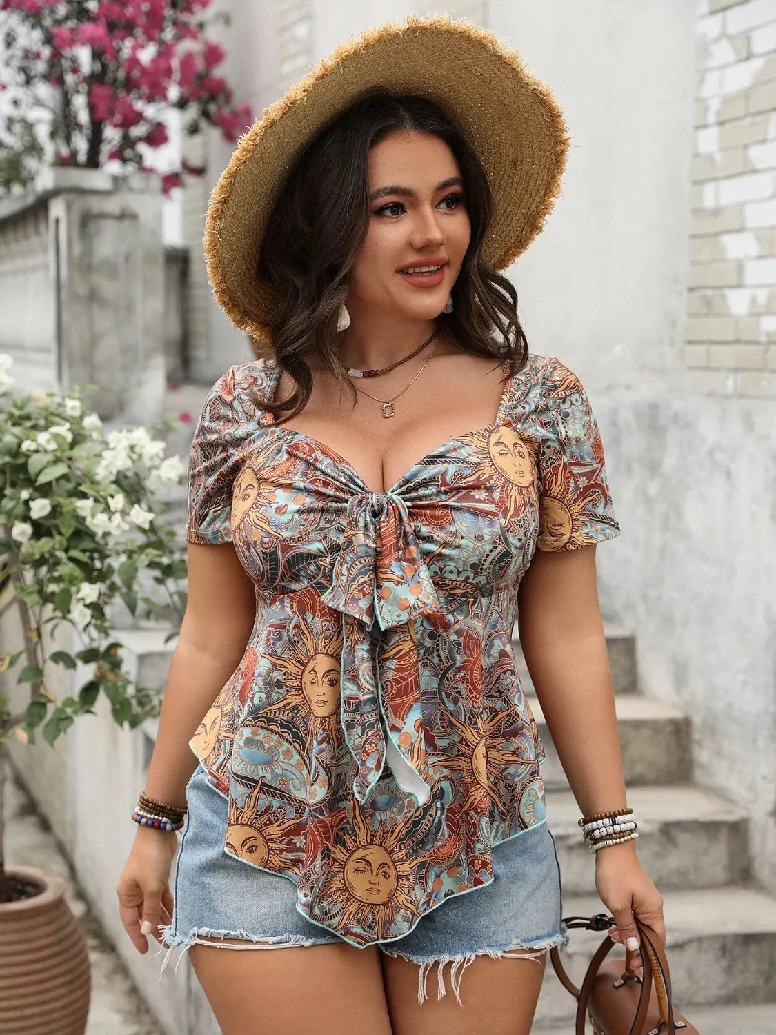 Plus Size Printed Sweetheart Neck Short Sleeve Blouse sold by Charming Charlie product image thumbnail 3