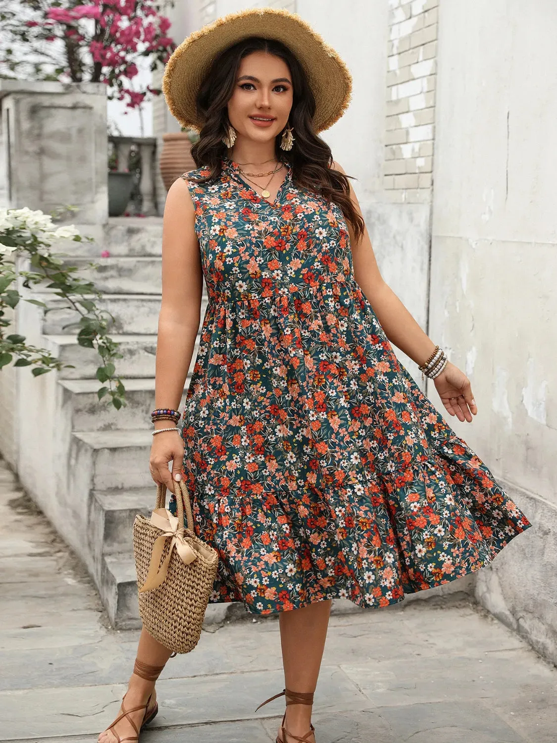 Plus Size Floral Notched Sleeveless Dress sold by Charming Charlie product image thumbnail 3
