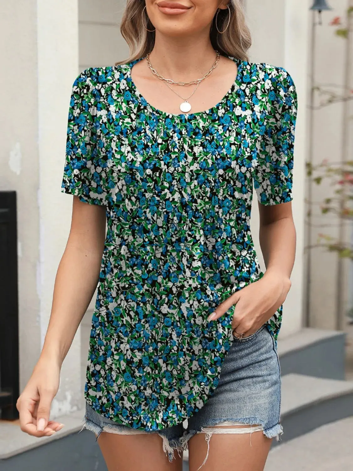 Floral Round Neck Short Sleeve Top sold by Charming Charlie product image thumbnail 2