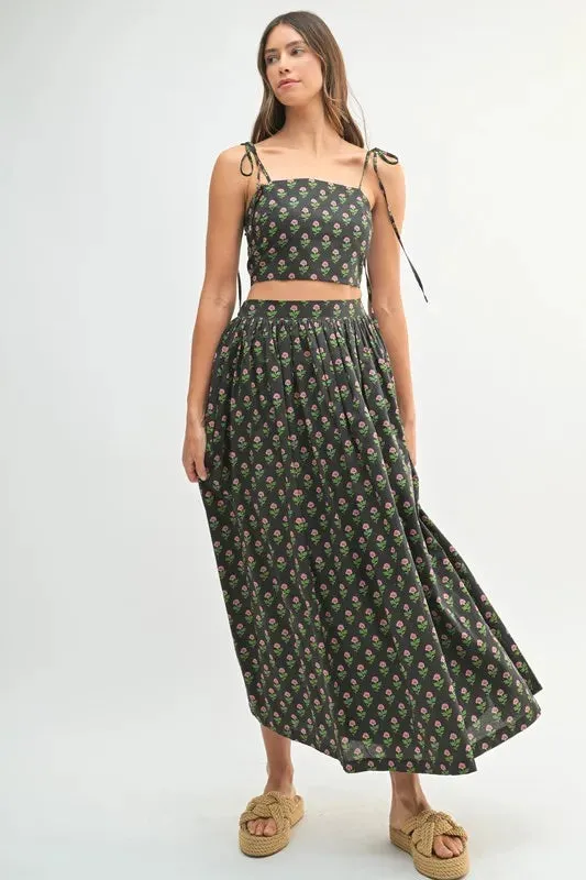 MABLE Floral Crop Top and Skirt Set sold by Charming Charlie product image thumbnail 5