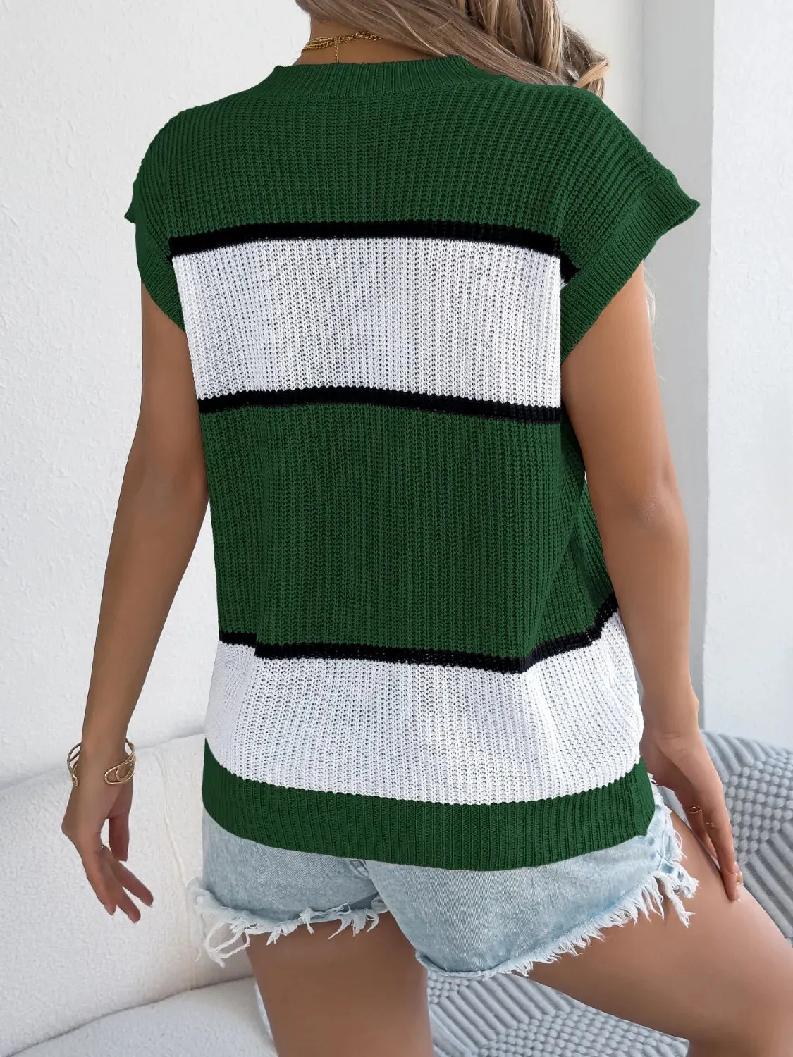 Color Block Round Neck Cap Sleeve Knit Top sold by Charming Charlie product image thumbnail 5