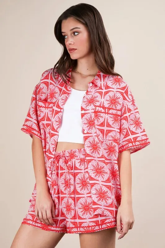 VERY J Plus Size Tropical Printed Shirt Top & Shorts Set sold by Charming Charlie product image thumbnail 5