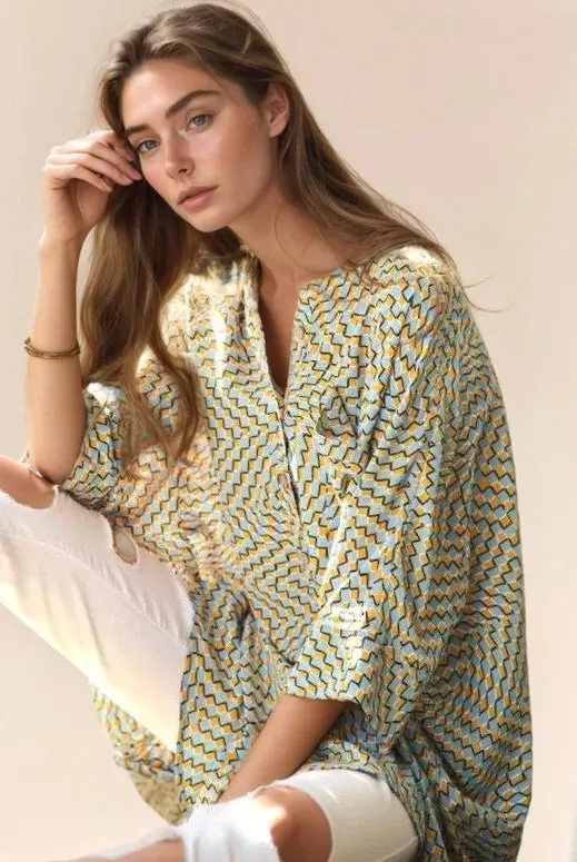 Davi & Dani Geo Printed Relaxed Fit Flowy Button Down Shirt sold by Charming Charlie product image thumbnail 4