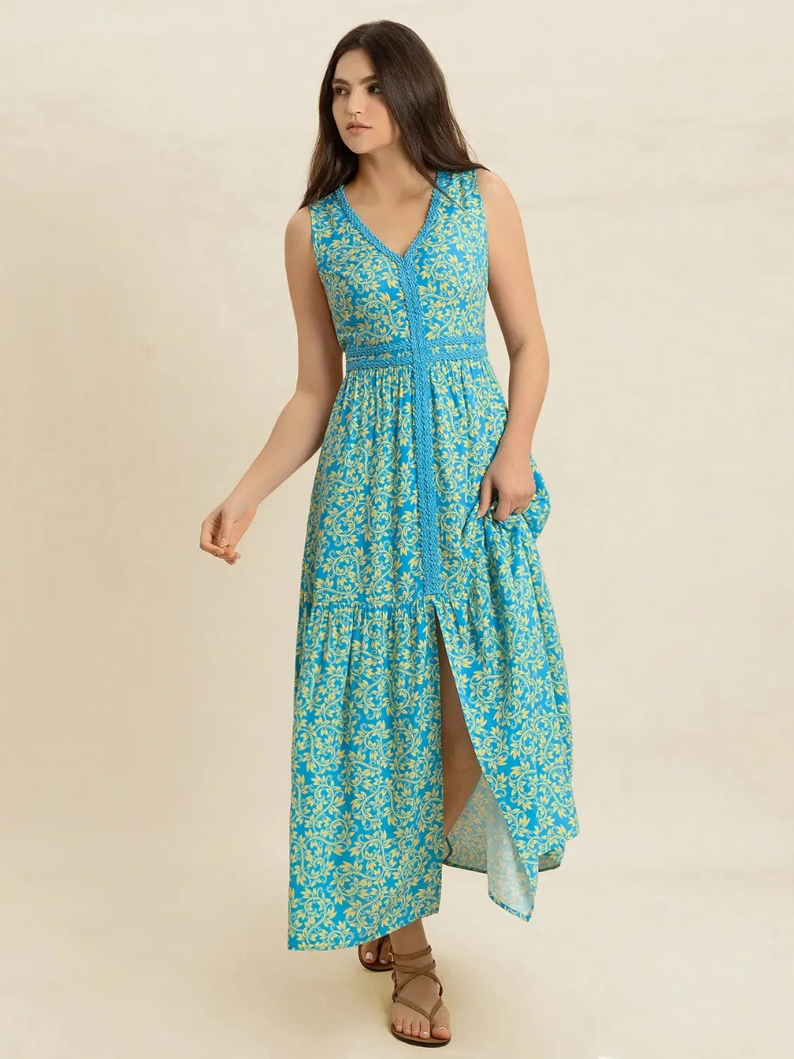 Slit Printed V-Neck Sleeveless Dress sold by Charming Charlie product image thumbnail 5