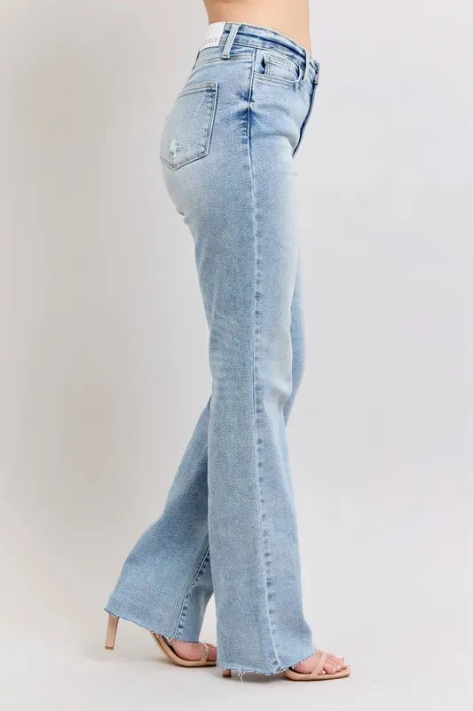 Judy Blue Full Size Mid Rise Light Wash Dad Jeans Plus Size sold by Charming Charlie product image thumbnail 3