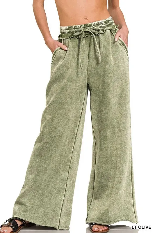 Zenana Full Size Acid Wash Fleece Palazzo Sweatpants with Pockets Plus Size sold by Charming Charlie