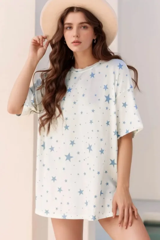Stars Print Drop Shoulder Oversized T Shirt with Slits sold by Charming Charlie