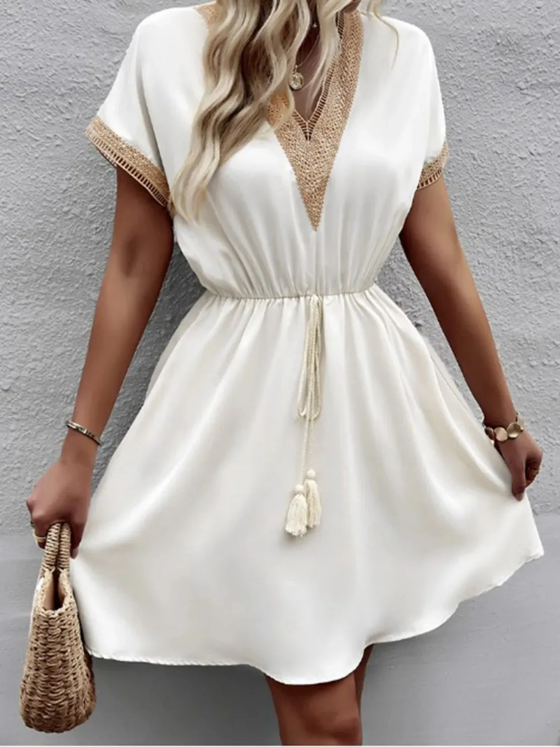 Full Size V-Neck Short Sleeve Dress Plus Size sold by Charming Charlie product image thumbnail 4