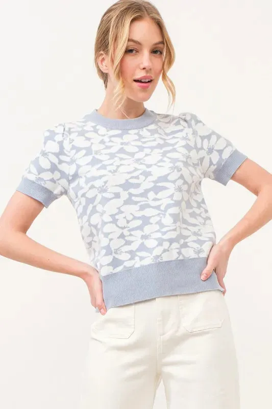 And The Why Short Sleeve Floral Pattern Knit Top sold by Charming Charlie product image thumbnail 3