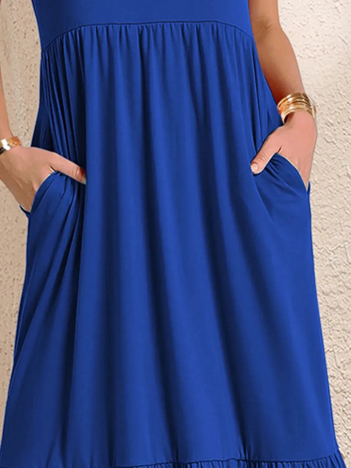 Round Neck Short Sleeve Dress with Pockets sold by Charming Charlie product image thumbnail 2