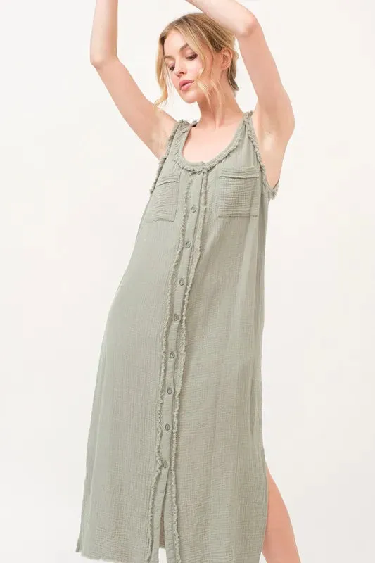 And The Why Washed Gauzed Patch Pocket Tank Midi Dress sold by Charming Charlie