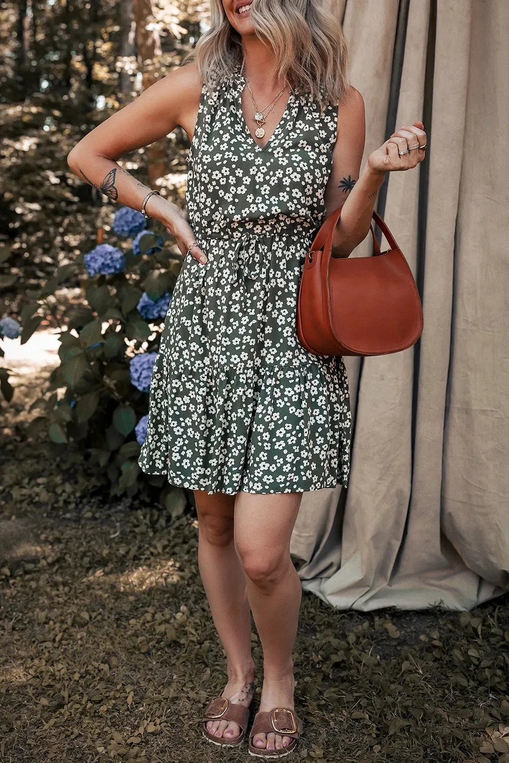 Boho Floral Print V Neck Tunic Sleeveless Dress sold by Charming Charlie product image thumbnail 3