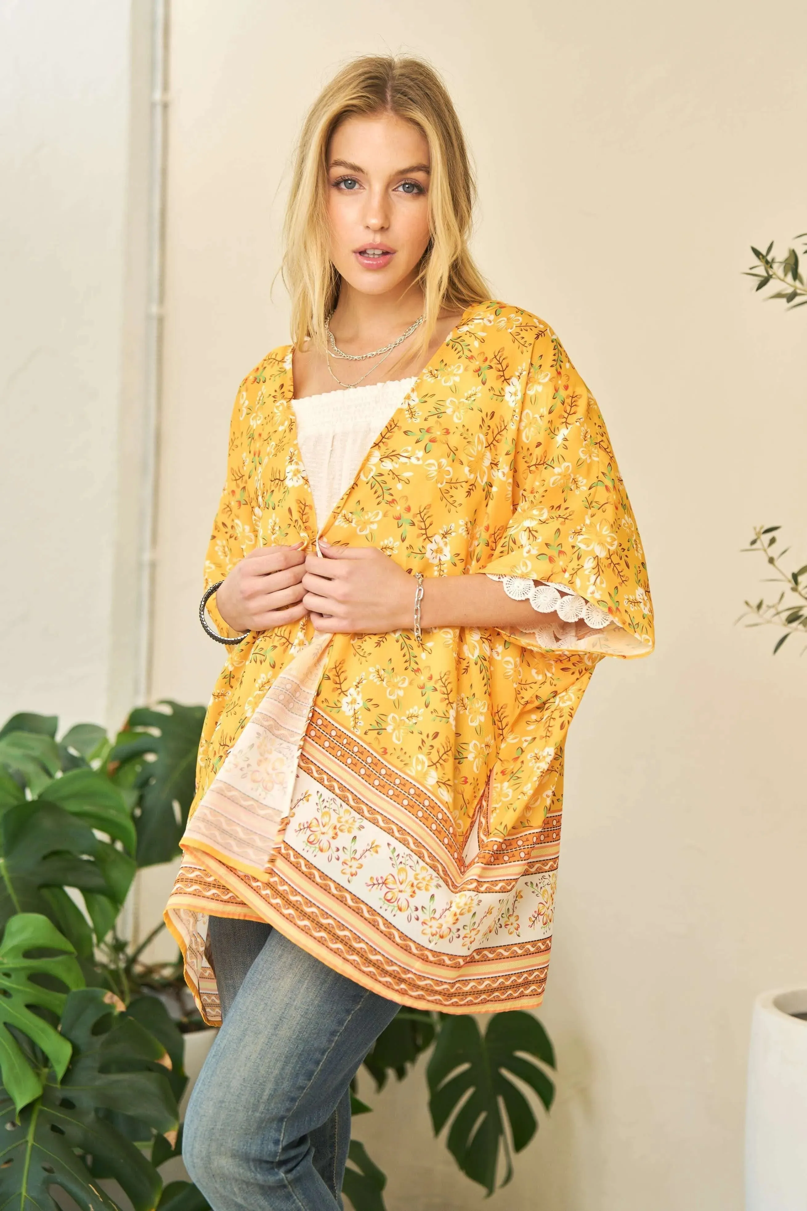 Davi & Dani Floral Printed Short Sleeve Loose Fit Kimono Cover Up sold by Charming Charlie product image thumbnail 4